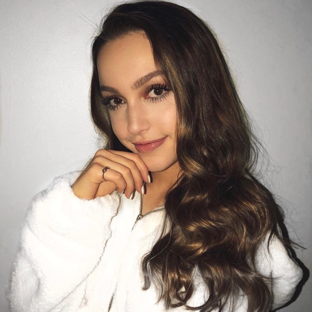 Meet your Posher, Sydney